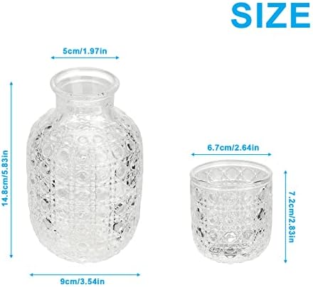 Nocna karafka z kieliszkiem