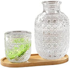 Nocna karafka z kieliszkiem