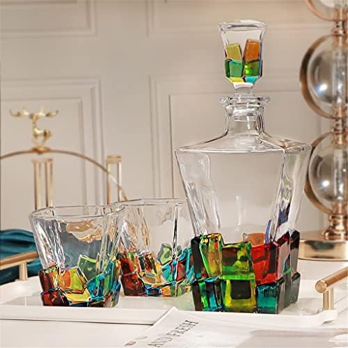 Kolorowa, ręcznie malowana karafka